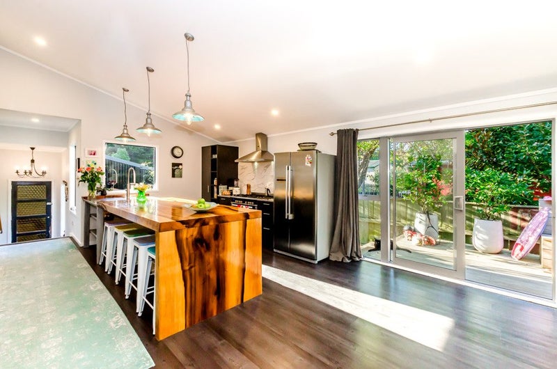 48 Tutere Street, Waikanae Beach, Waikanae - Carousel 2