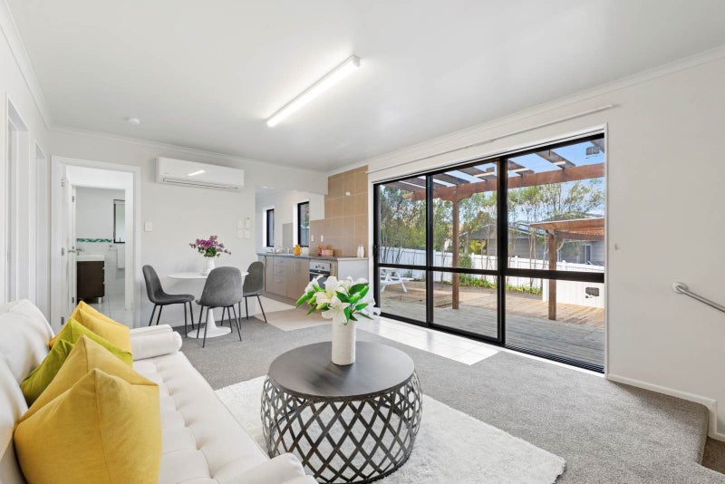 36 Ransom Smyth Drive, Goodwood Heights, Auckland - Carousel 2