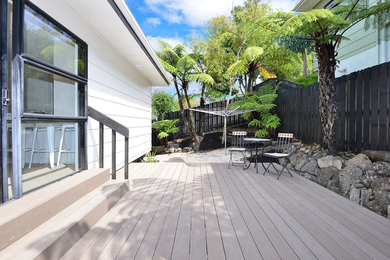 5/20A Lavery Place, Sunnynook, Auckland - Carousel 12