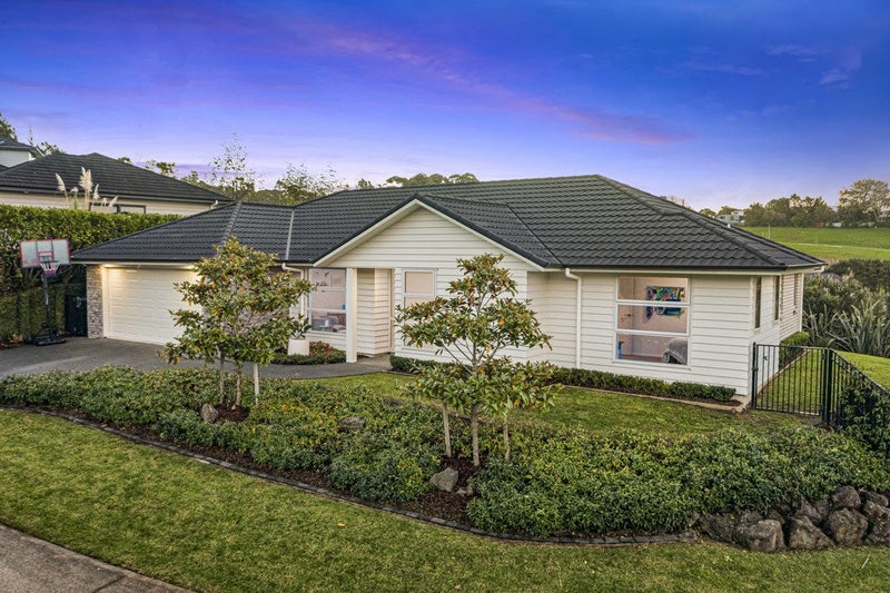 2 Somerset Place, Stanmore Bay, Whangaparaoa - Carousel 1