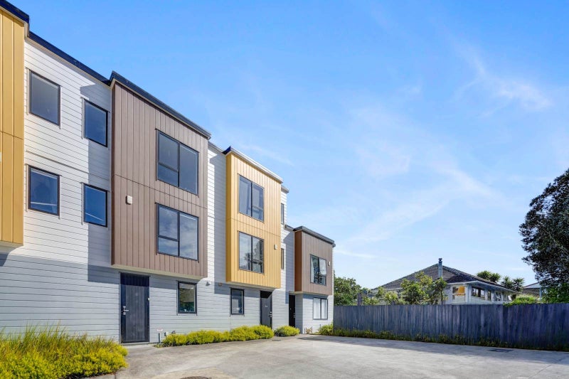 5C Beach Road, Te Atatu Peninsula, Auckland - Carousel 16