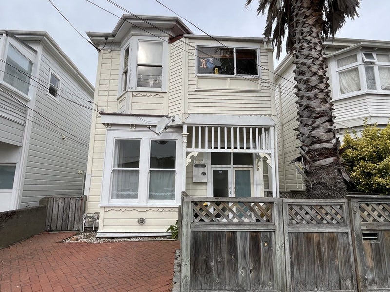 9 Ross Street, Kilbirnie, Wellington - Carousel 1