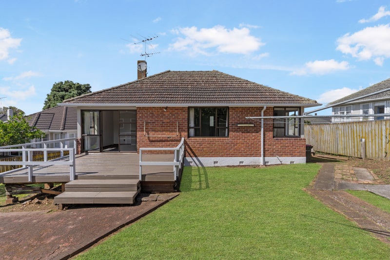 10 Bellona Road, Panmure, Auckland - Carousel 1