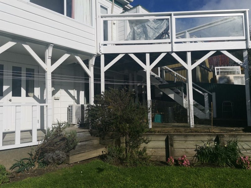 20 Carrington Street, Mount Cook, Wellington - Carousel 2
