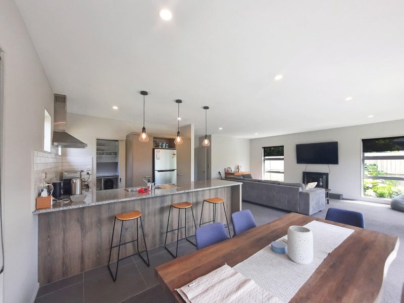 6 Wrey Jury Lane, Dallington, Christchurch - Carousel 2