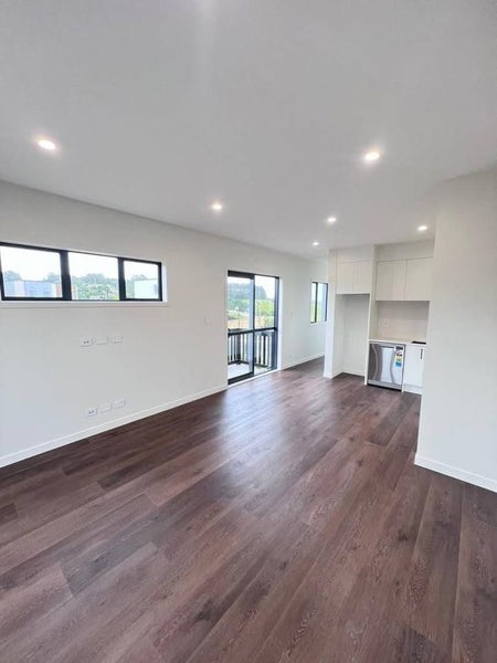 41 Rogers Road, Manurewa, Auckland - Carousel 11