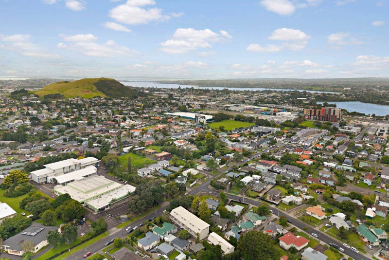 24 Banks Road, Mount Wellington, Auckland - Carousel 35