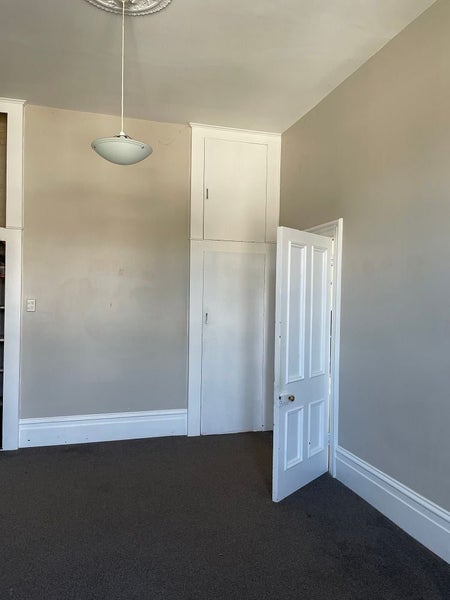 109 Tasman Street, Mount Cook, Wellington - Carousel 2