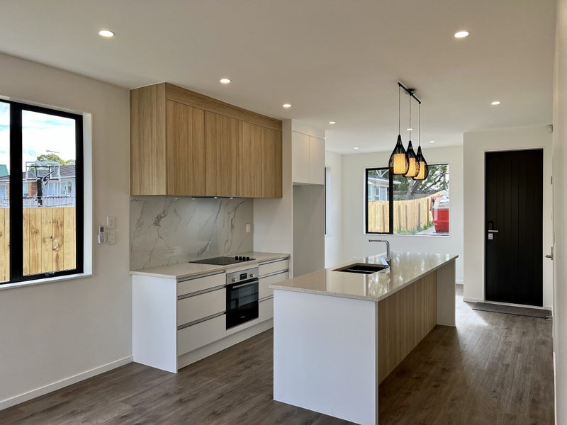 96A Botany Road, Botany Downs, Auckland - Carousel 2