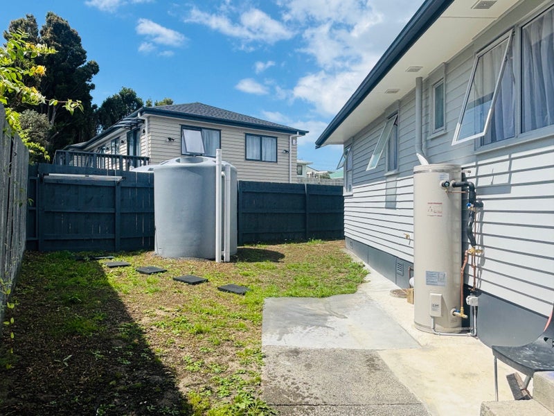 80 Farquhar Road, Glendene, Auckland - Carousel 16