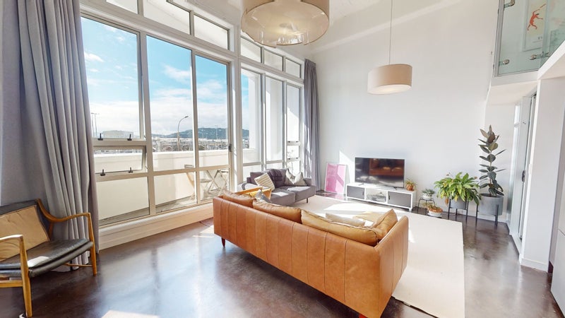 111/107 Thorndon Quay, Pipitea, Wellington - Carousel 2