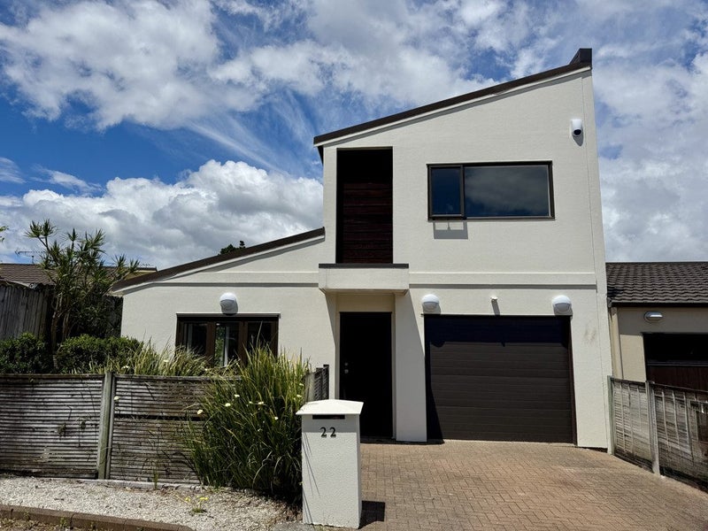 22 Spalding Rise, Golflands, Auckland - Carousel 1