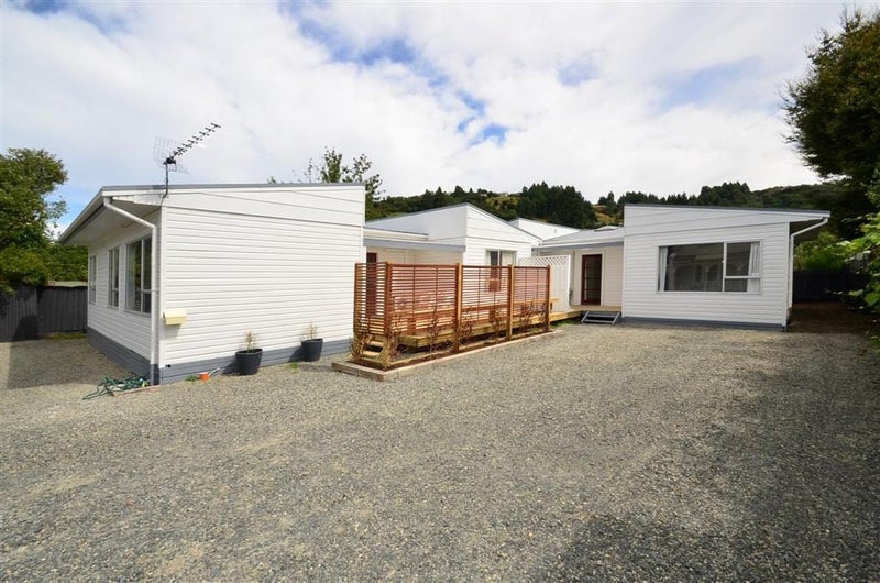 6B Scone Avenue, North East Valley, Dunedin - Carousel 1