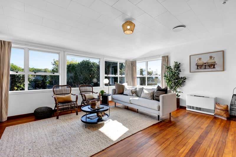 279 Carrington Street, Vogeltown, New Plymouth - Carousel 1