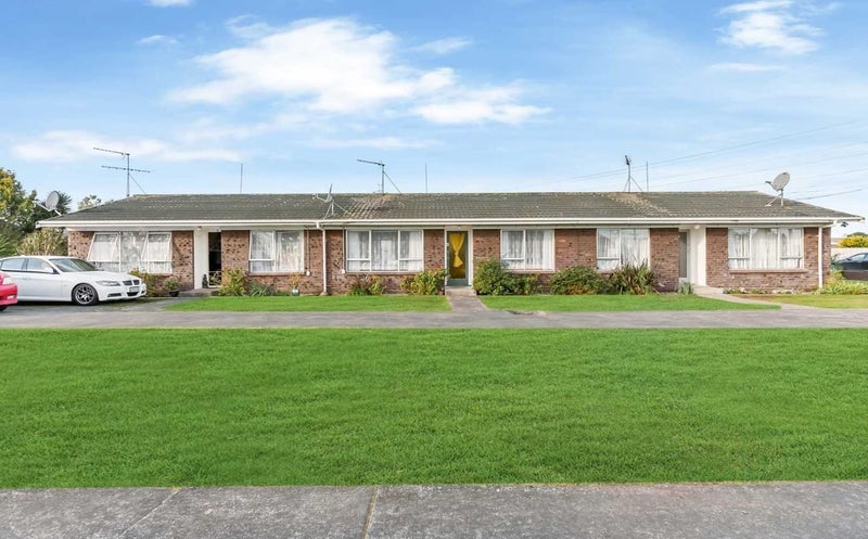 40 Taka Street, Takanini, Auckland - Carousel 1