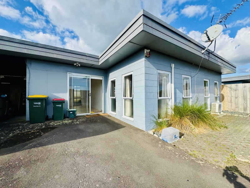 2/27 Berwyn Avenue, Takanini, Auckland - Carousel 2