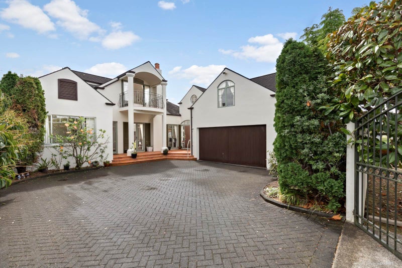 90 Ngataringa Road, Devonport, Auckland - Carousel 2