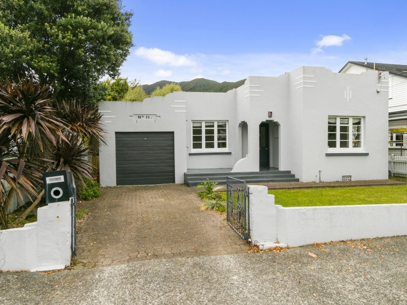 11 Hinemoa Street, Waiwhetu, Lower Hutt - Carousel 1