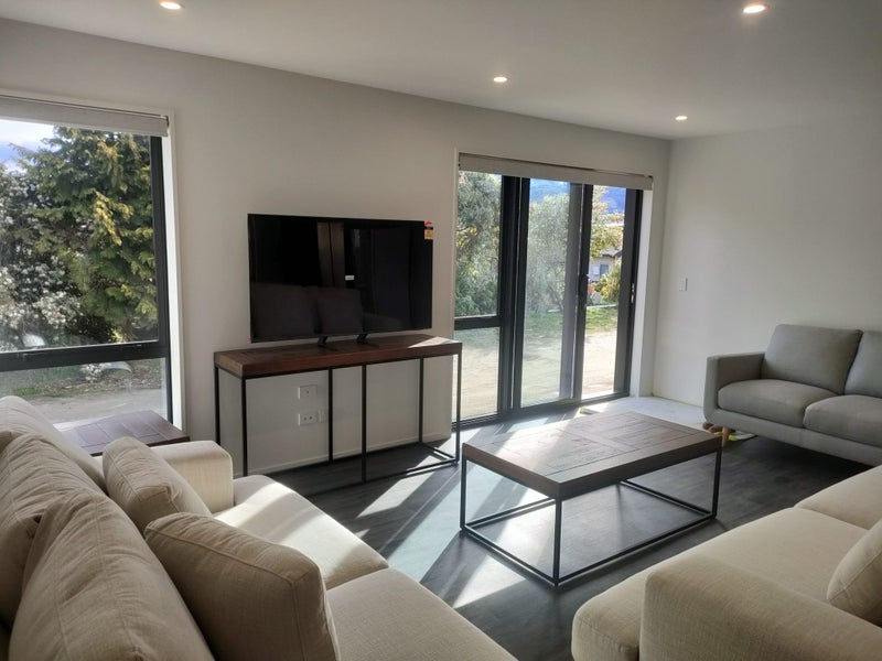 12 Humphrey Street, Frankton, Queenstown - Carousel 12
