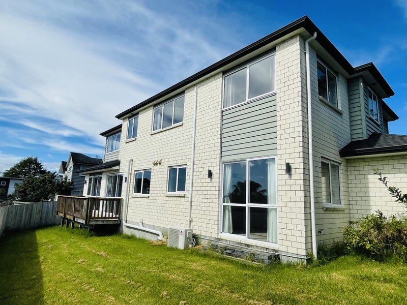 4A Marina View Drive, West Harbour, Auckland - Carousel 2