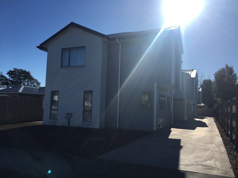 4/158 Killarney Road, Frankton, Hamilton - Carousel 1