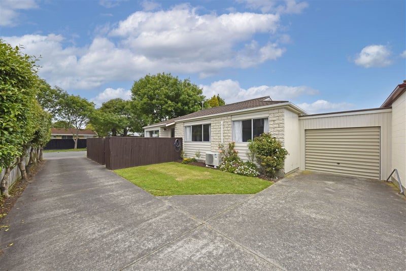 1/20 Heaphy Place, Casebrook, Christchurch - Carousel 1
