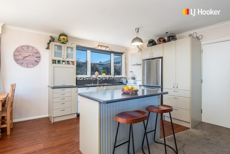 16 Clyde Street, Kinmont Park, Mosgiel - Carousel 2