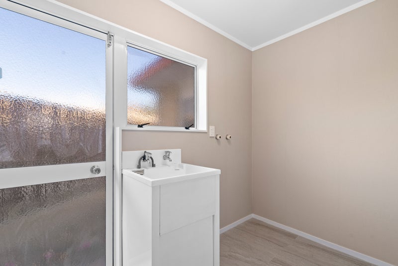 4B Lewis Road, Lynmore, Rotorua - Carousel 25