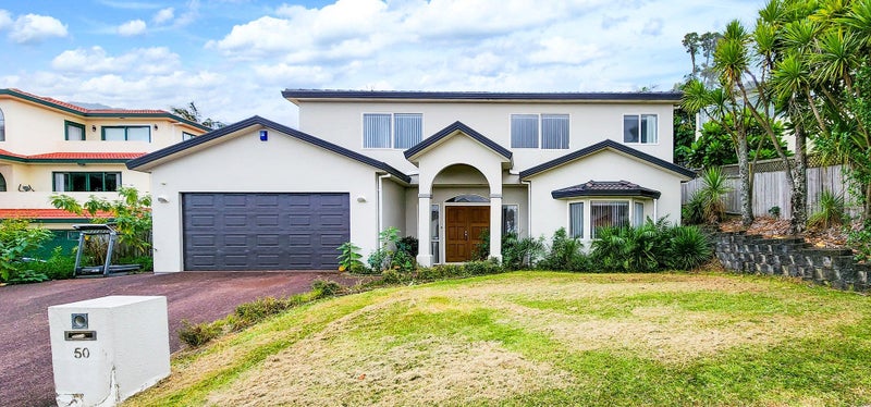50 Ribbonwood Crescent, Goodwood Heights, Auckland - Carousel 1