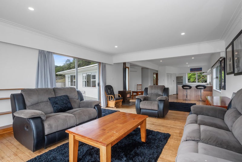 2321 State Highway 1, Hikurangi - Carousel 2
