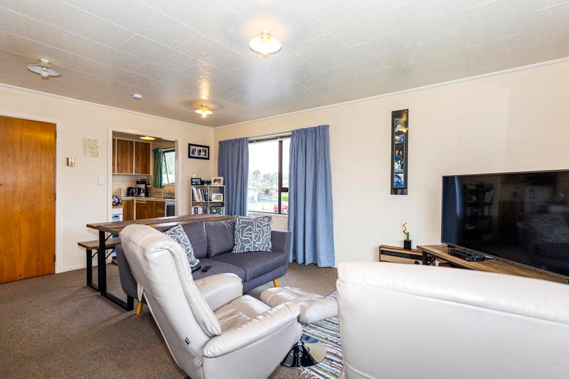 6/2 Napier Street, Parkside, Timaru - Carousel 2