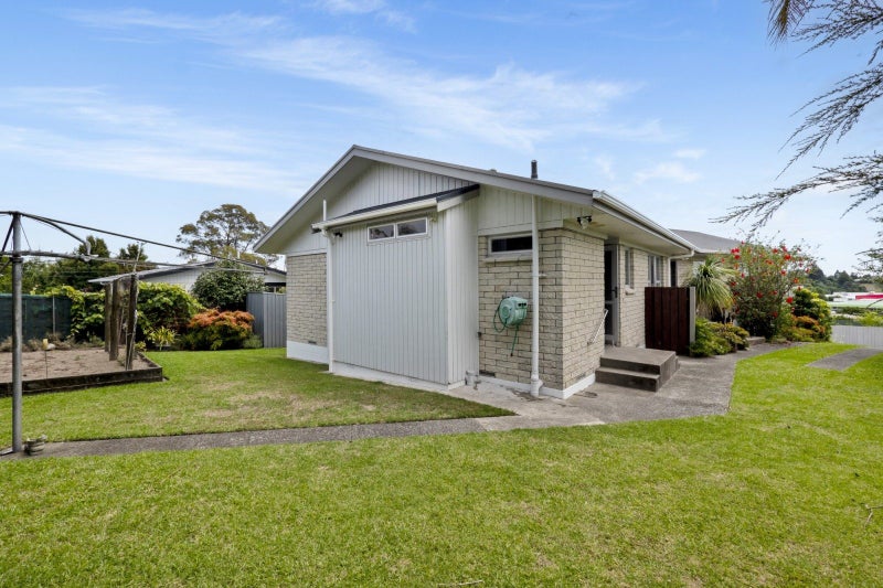 18 Taratoa Street, Parkvale, Tauranga - Carousel 2