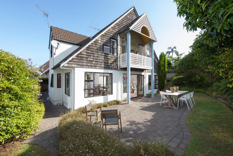 38 Atarangi Road, Greenlane, Auckland - Carousel 2