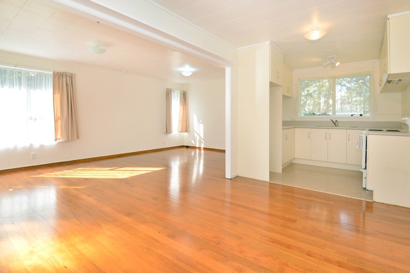 24 Thorp Street, Saint Johns, Auckland - Carousel 20