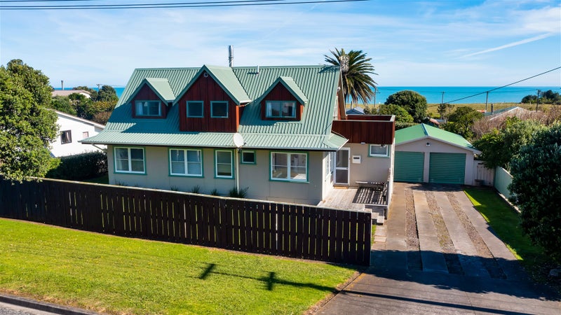 9 Hira Street, Hawera - Carousel 1