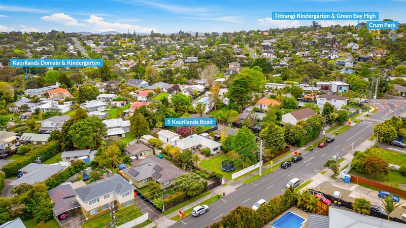 5 Kaurilands Road, Titirangi, Auckland - Carousel 32