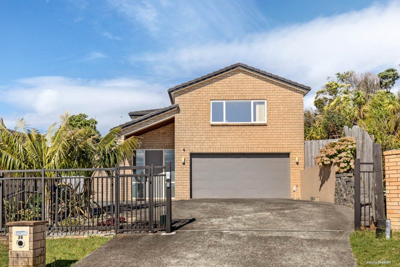 28 Loughros Place, Pinehill, Auckland - Carousel 1