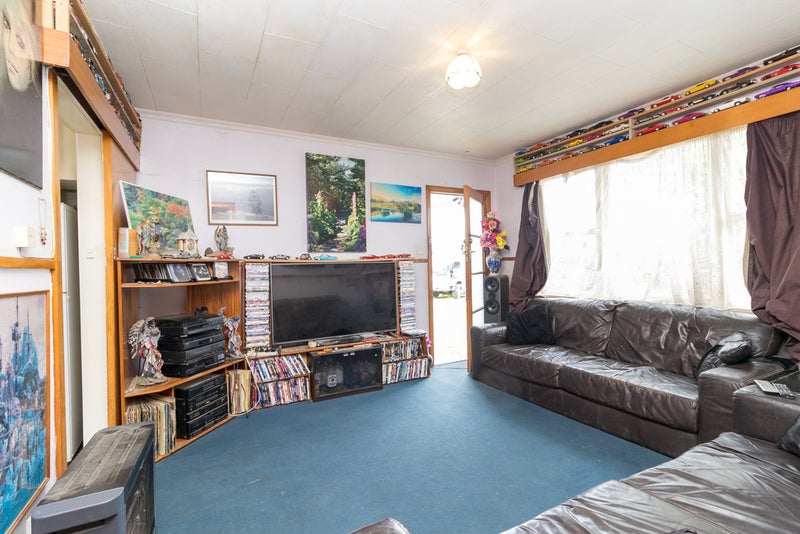 2/77 Golf Road, Tāhunanui, Nelson - Carousel 2