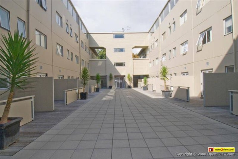 326/26 Morningside Drive, Morningside, Auckland - Carousel 2