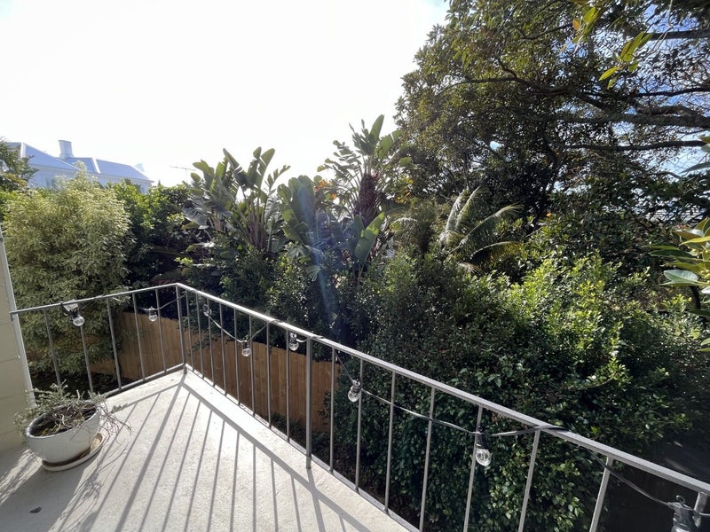 12/27 Hepburn Street, Freemans Bay, Auckland - Carousel 2