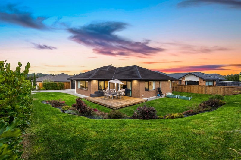 16 Pitoitoi Drive, Riverhead, Riverhead - Carousel 2