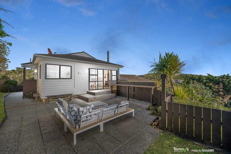 4/132 Ironside Road, Johnsonville, Wellington - Carousel 1