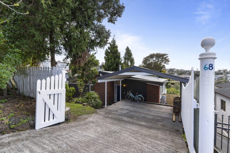 68 Goodall Street, Hillsborough, Auckland - Carousel 1