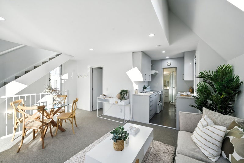 2/31 Gloucester Street, Christchurch Central, Christchurch - Carousel 2