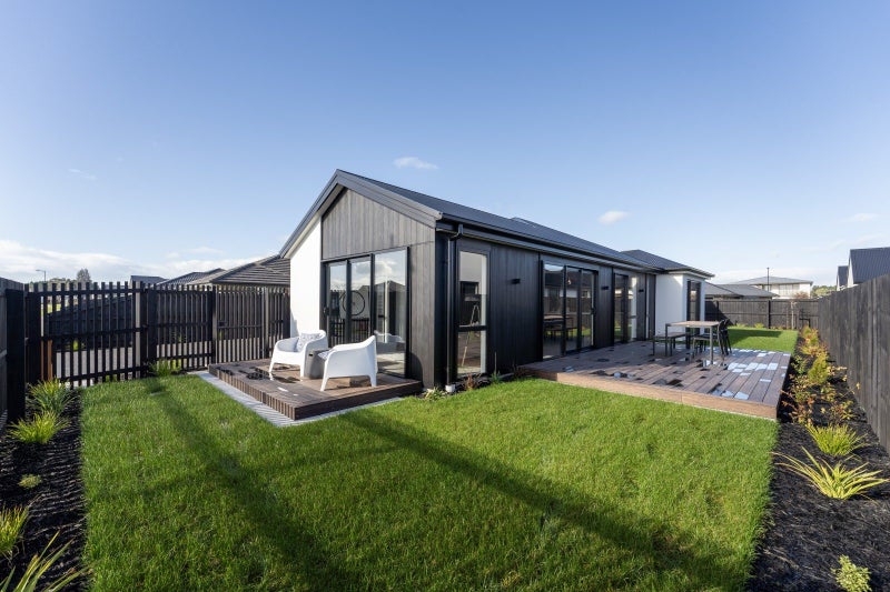 21 Brooklands Street, Burwood, Christchurch - Carousel 2