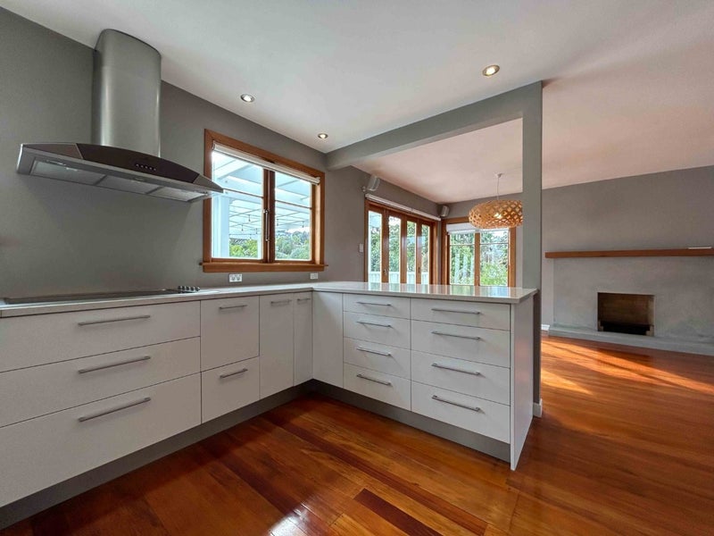 1/15 Killarney Avenue, Torbay, Auckland - Carousel 2