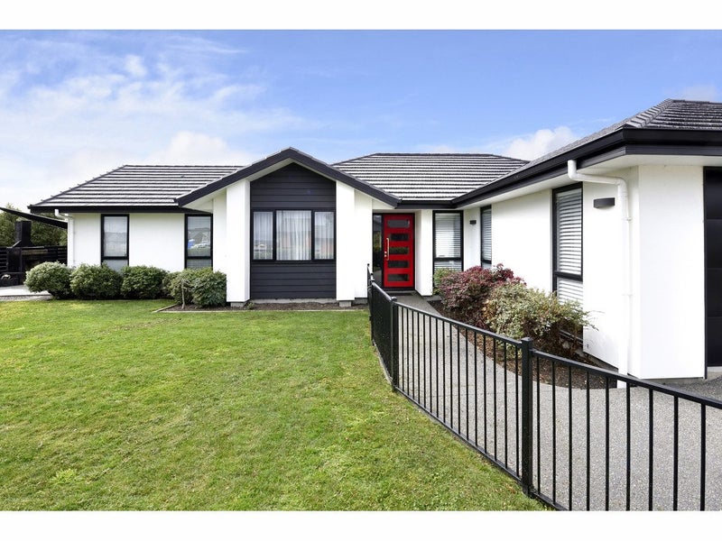 76 Malone CREScent, Tasman - Carousel 2