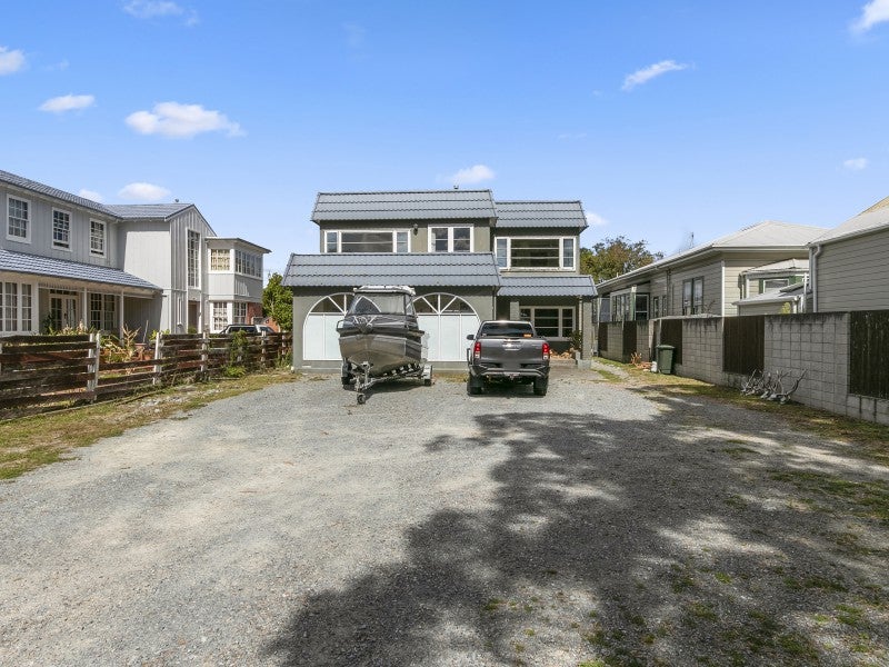 140 Waterloo Road, Hutt Central, Lower Hutt - Carousel 1