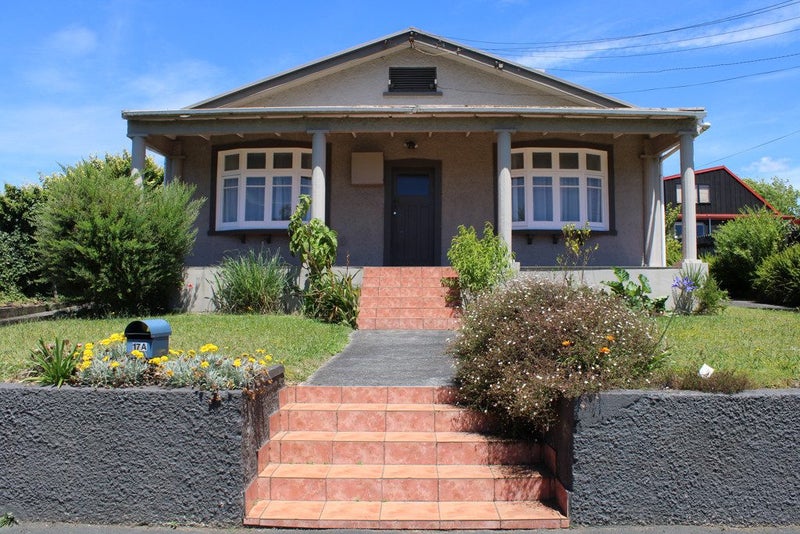 17A Palmerston Street, Hamilton Central, Hamilton - Carousel 1