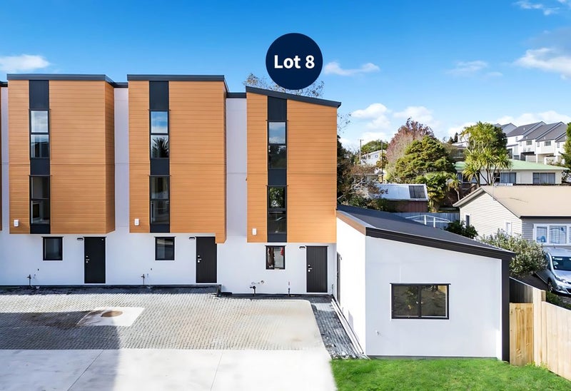 8/10 Orchid Place, Te Atatu South, Auckland - Carousel 1